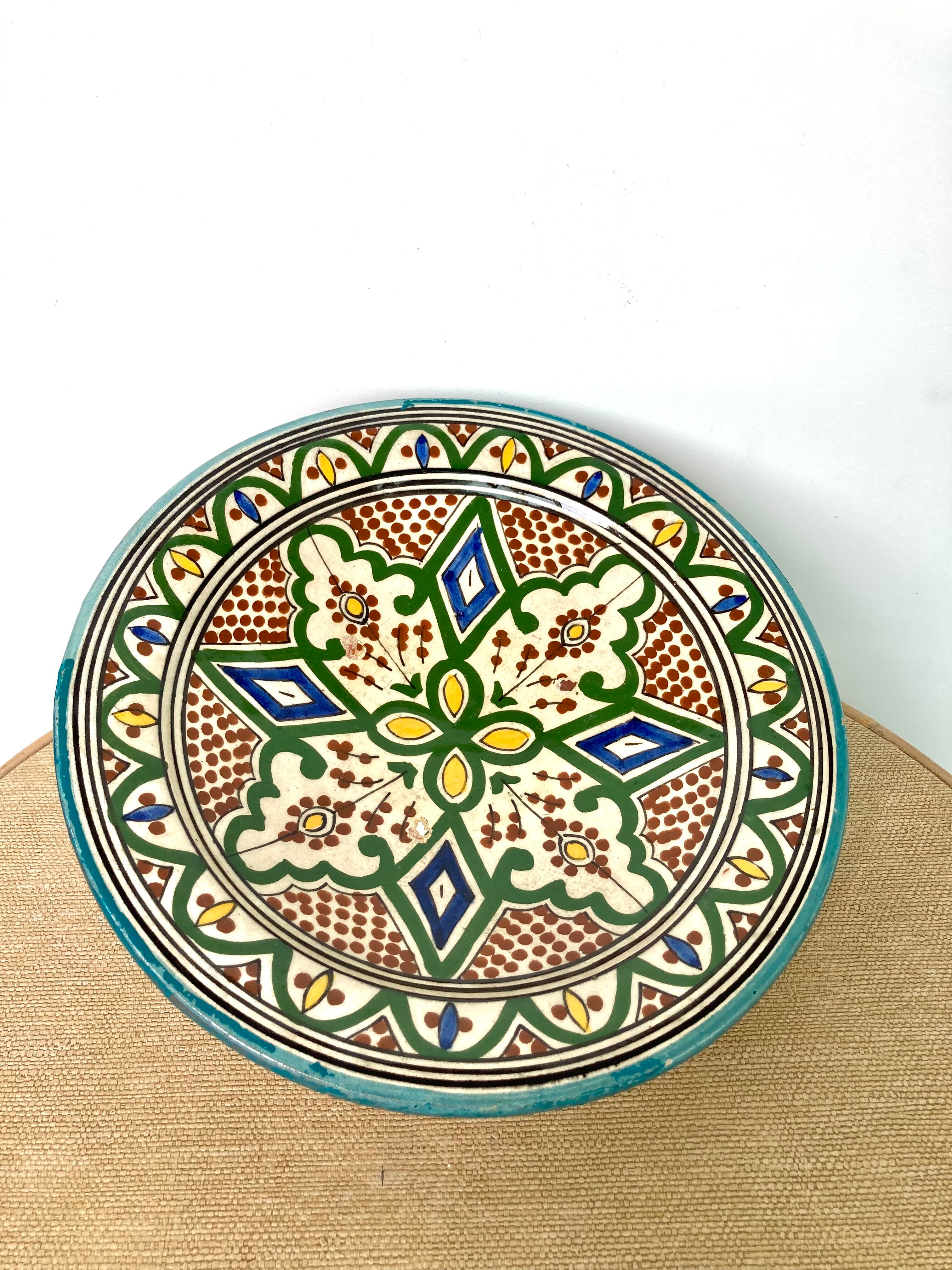 Ceramic cutting dish Safi Morocco