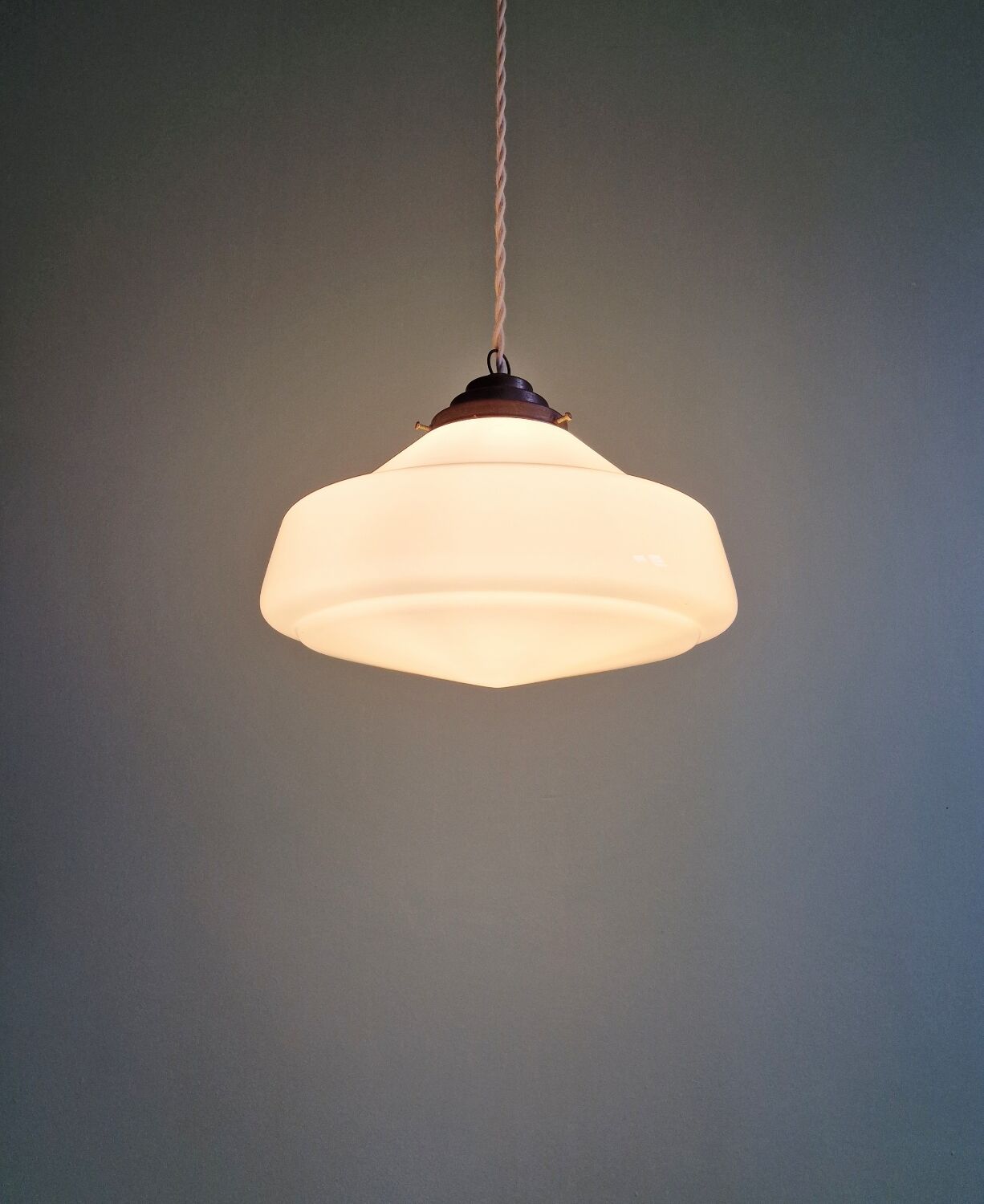 Art Deco Philips suspension in white opaline, Phililite series, 1930.