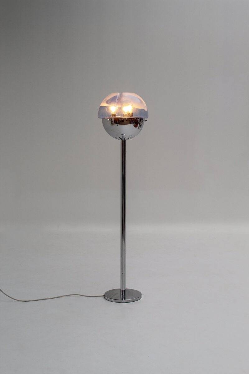 Lampadaire en chrome et verre de Murano bleu, 1970s
