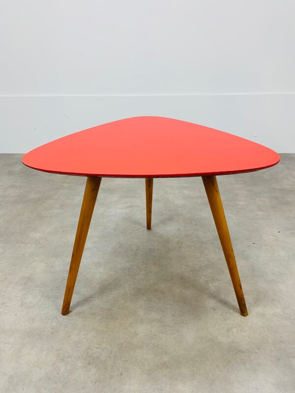 Table d'appoint tripode Steiner par Baumann rouge