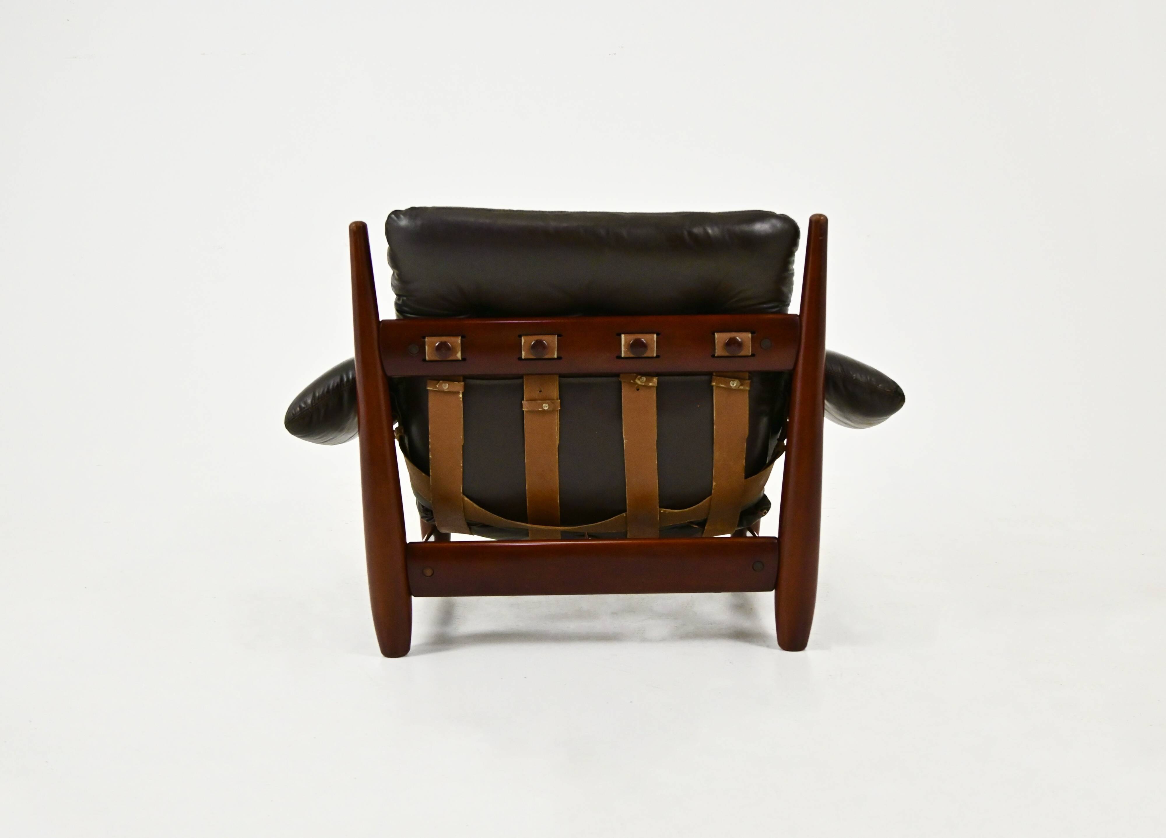 "Mole" armchair by Sergio Rodrigues for Oca, 1950s