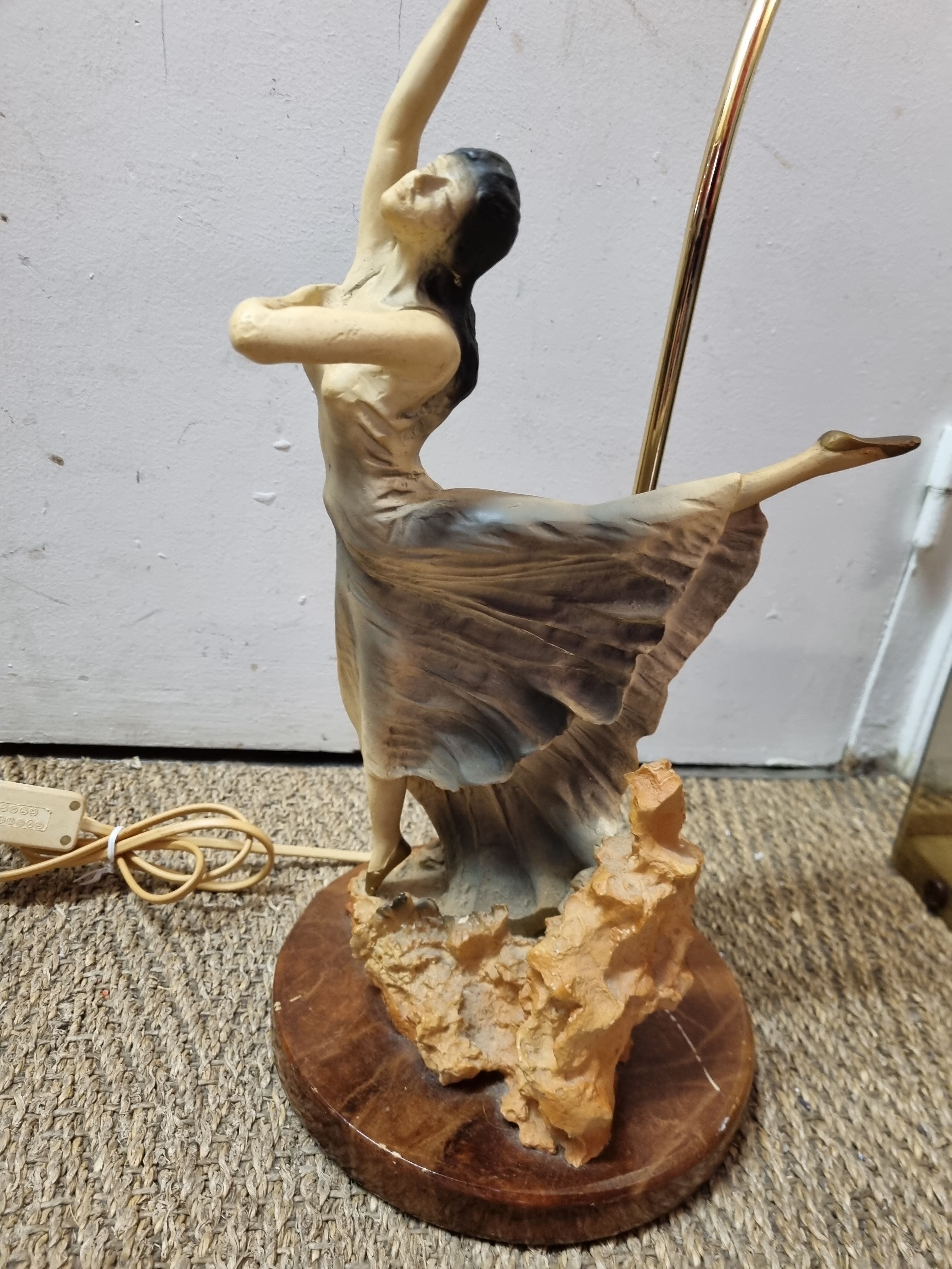 Tulip and marble dancing lamp from 1980