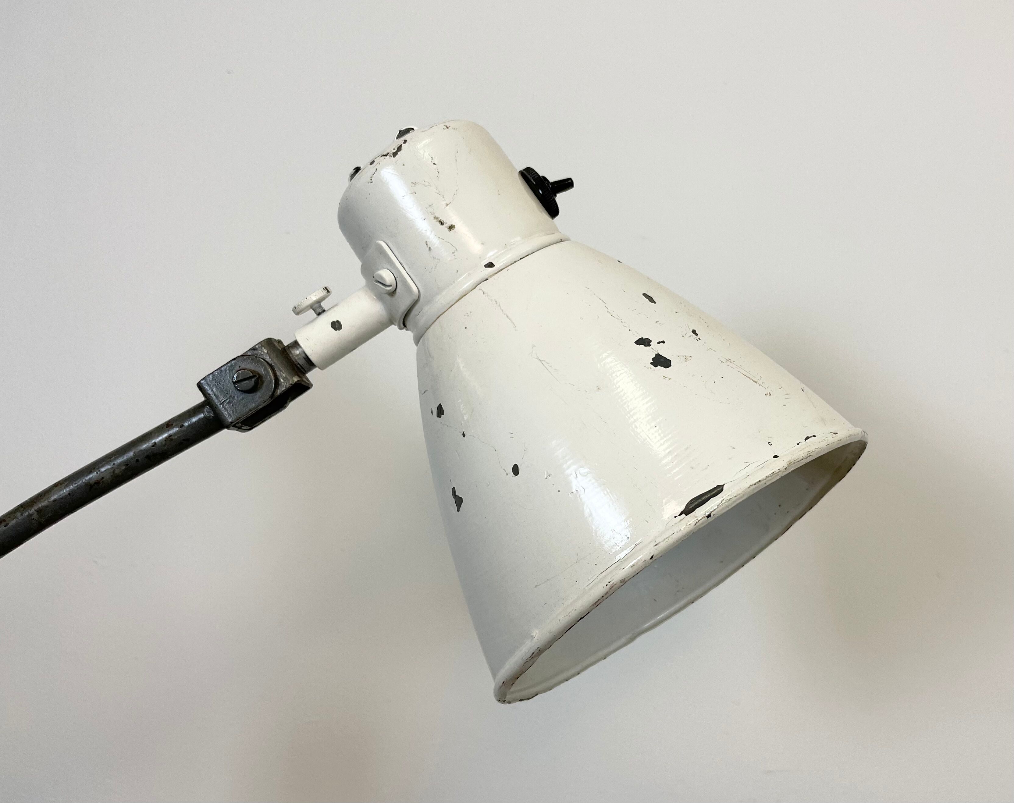 Lampe de table d’atelier industriel années 1960