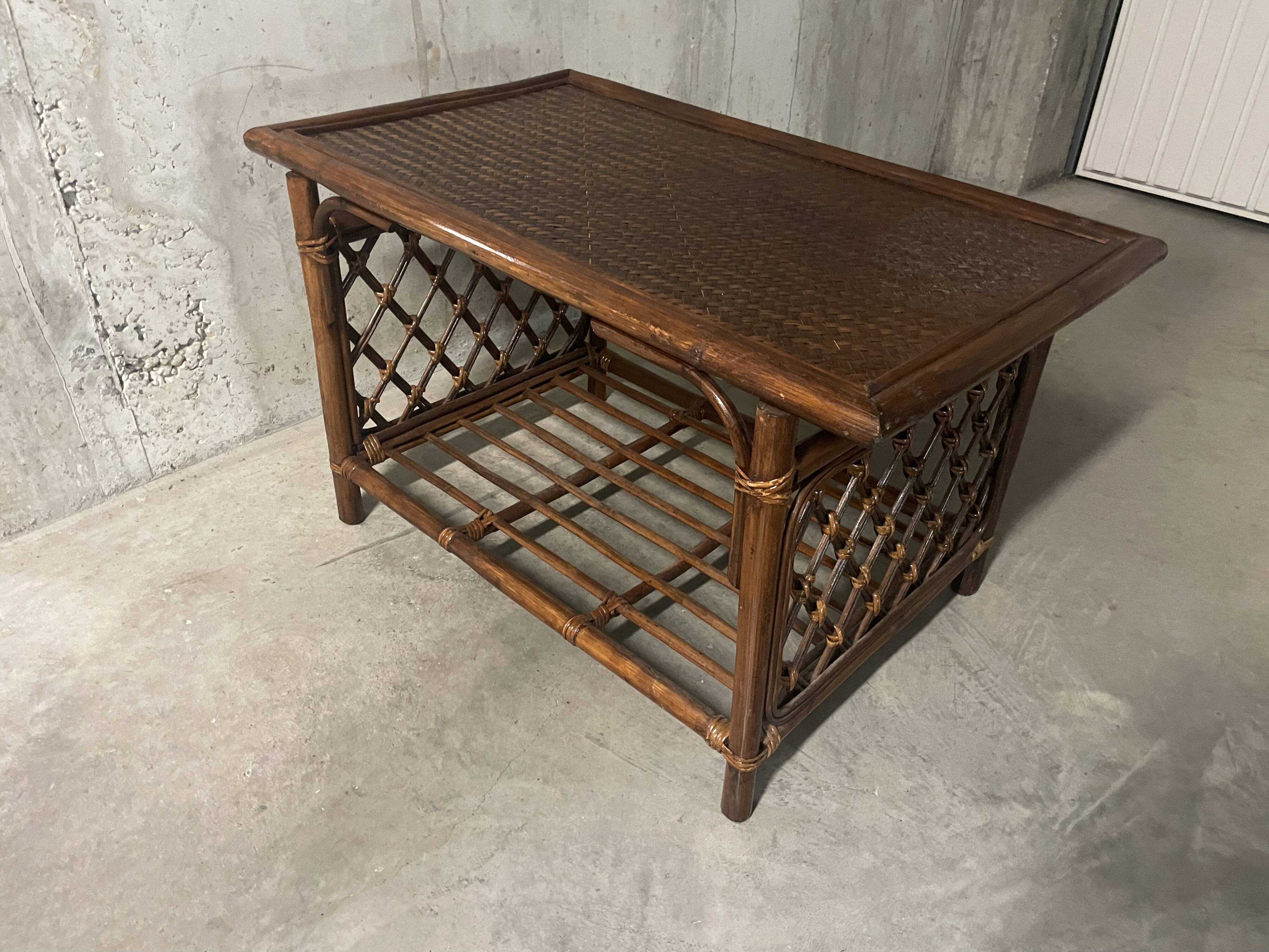 Table basse en rotin, années 70