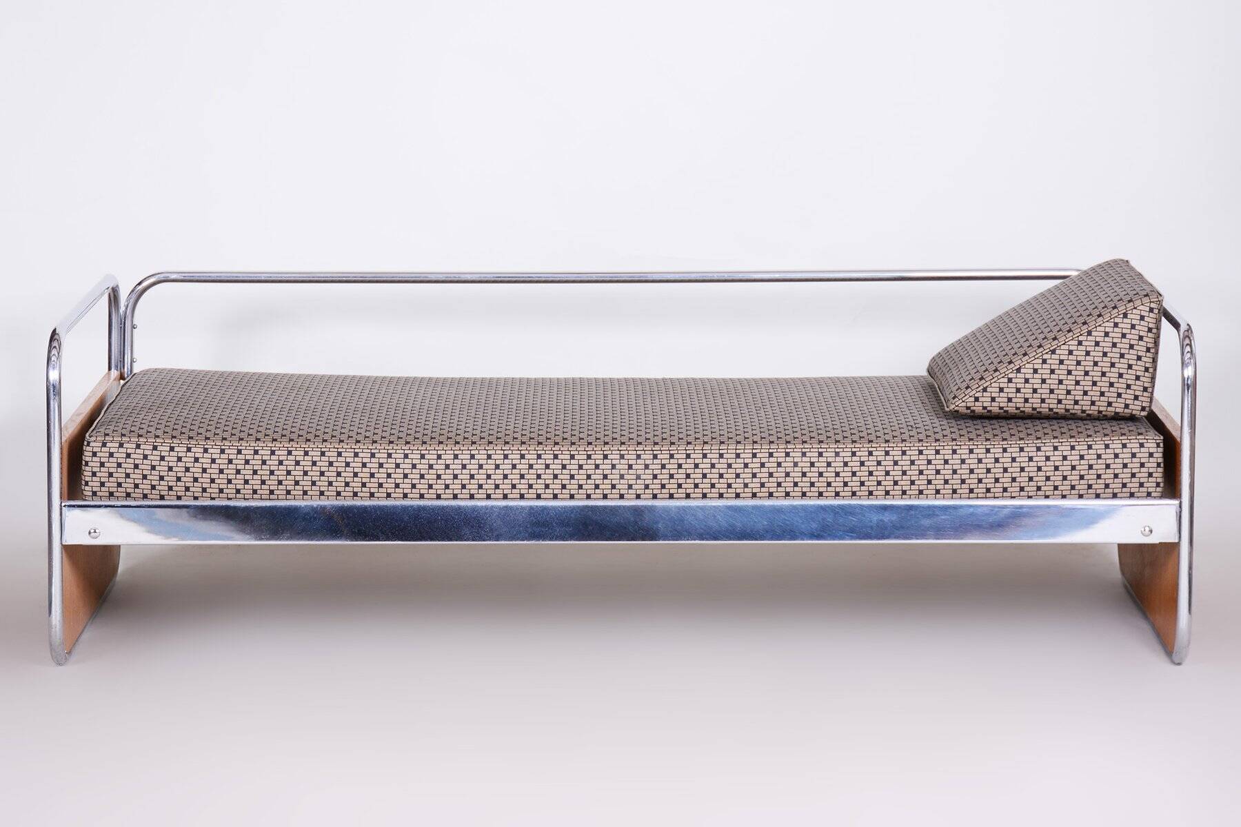 Bauhaus Sofa in Chrome and Oak attributed to Hynek Gottwald, Czech, 1930s