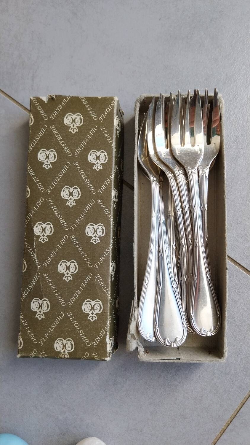 12 oyster forks Christofle