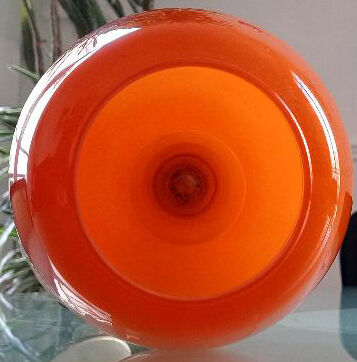 Opaline glass suspension