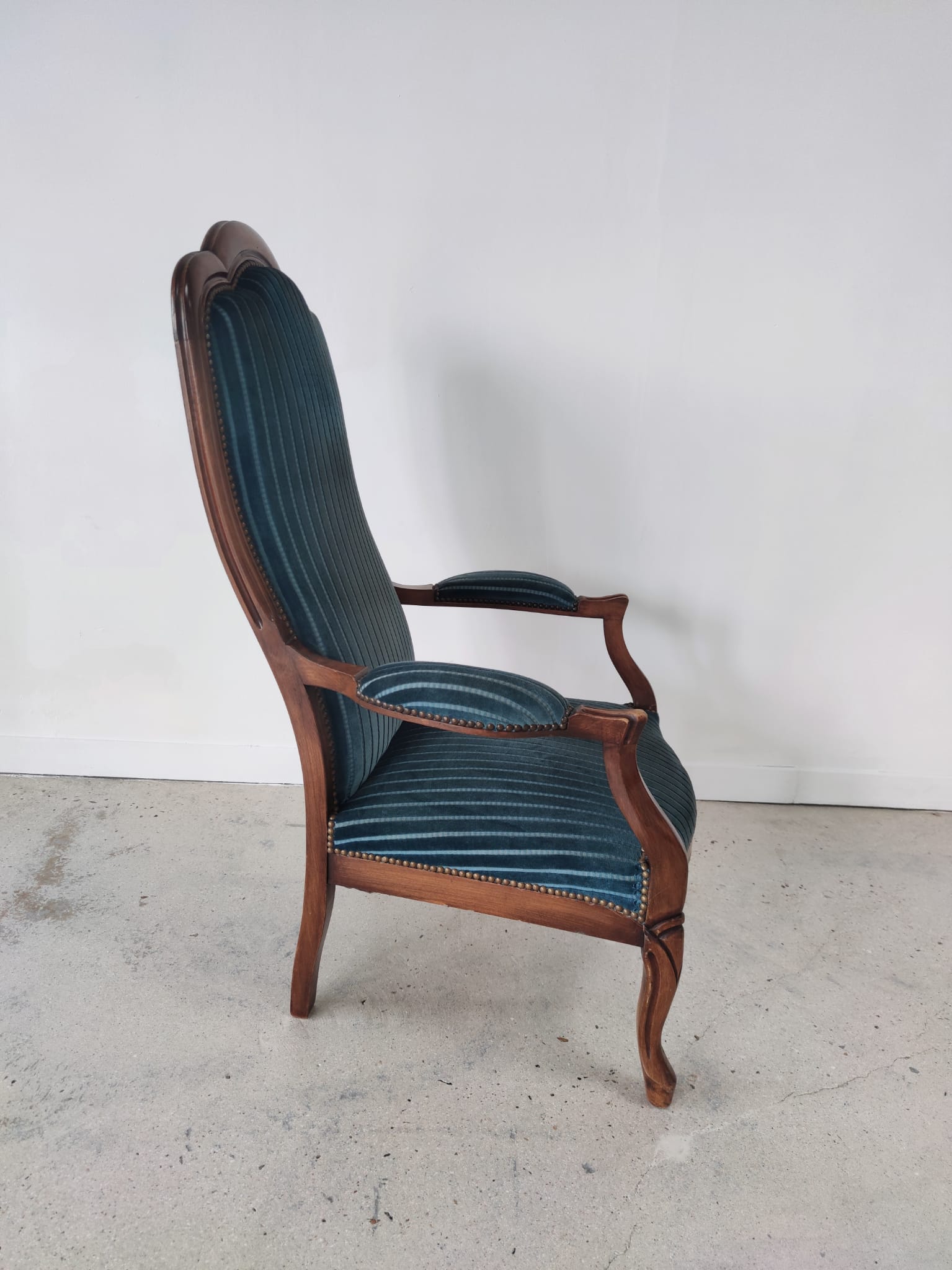 Voltaire armchair velvet striped blue