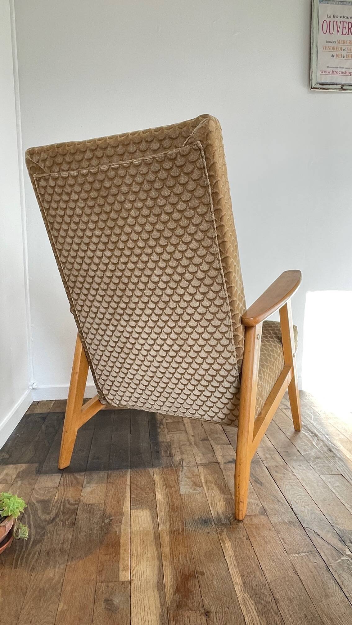 paire FAUTEUILS MANUCERE France Vintage