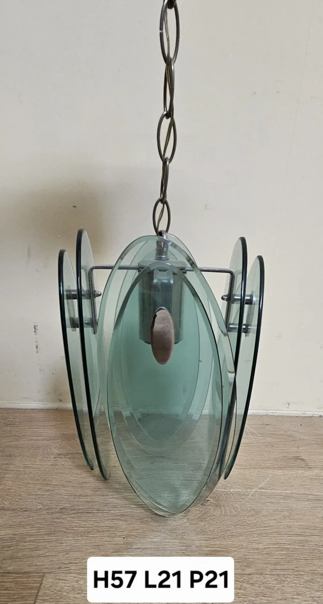 Nilo Veca for Fontana Arte: Vintage design pendant light in smoked green glass.