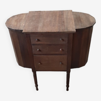 Vintage American Martha Washington wood seam furniture