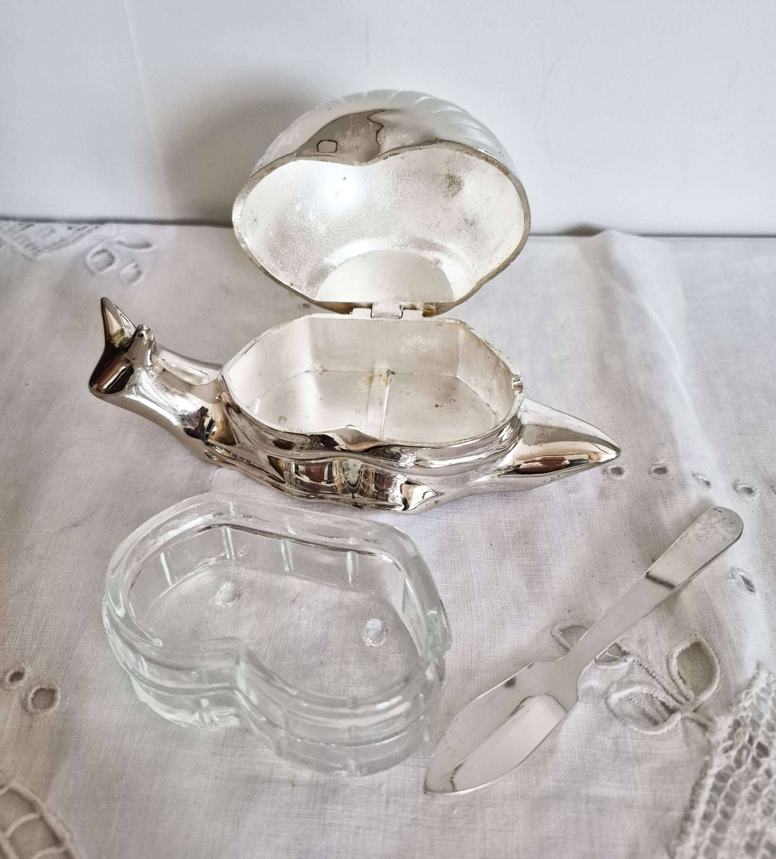 Antique butter dish Silver-plated snail