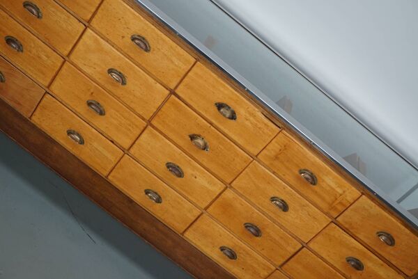 Meuble de mercerie ou comptoir de magasin vintage britannique en érable et chêne, années 1930