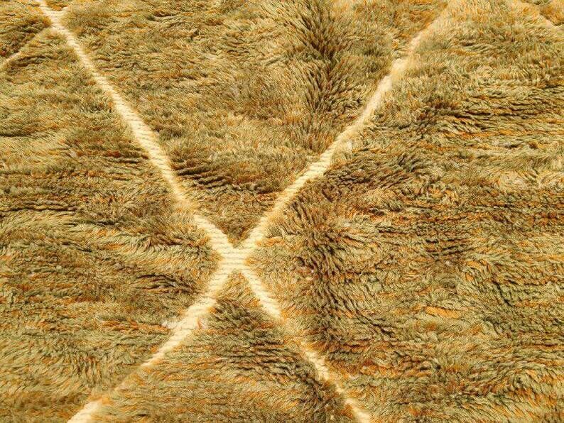 Large ochre and mustard Moroccan Mrirt rug 350x300 cm – diamond pattern