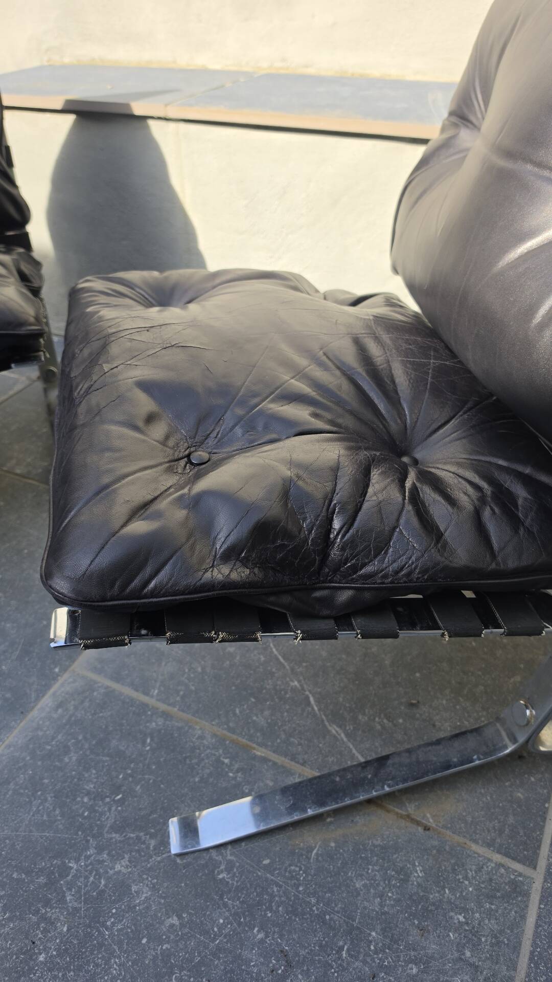 Pair of leather armchairs "Joker" by Olivier Mourgue for Aireborne 1964