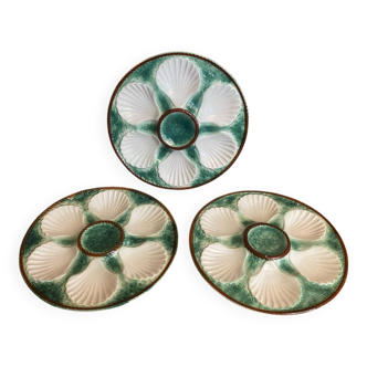 Set of 3 Oyster Plates, Barbotine Style, Chantilly Pattern, Ceramic
