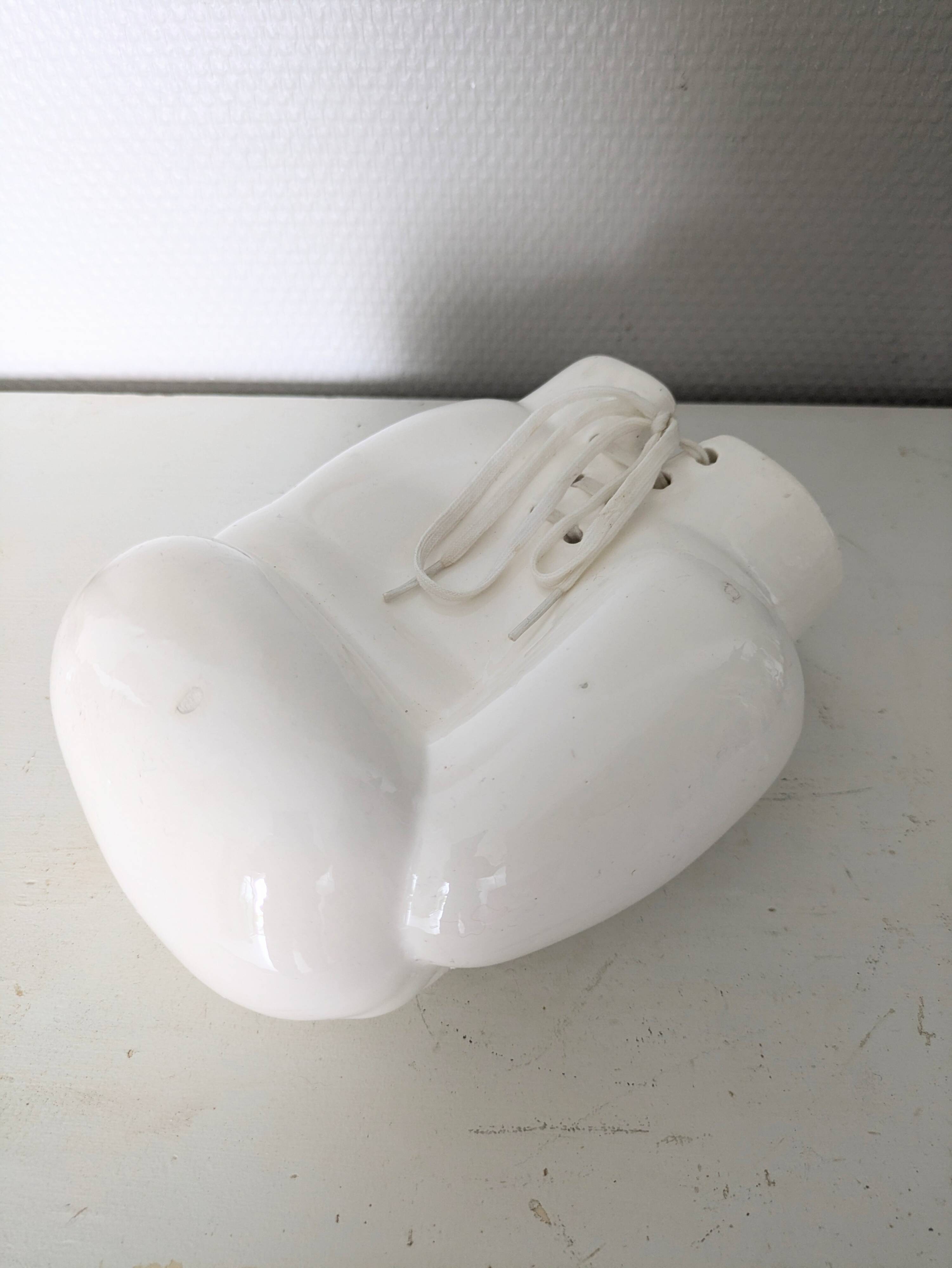 70s ceramic boxing glove empty pocket