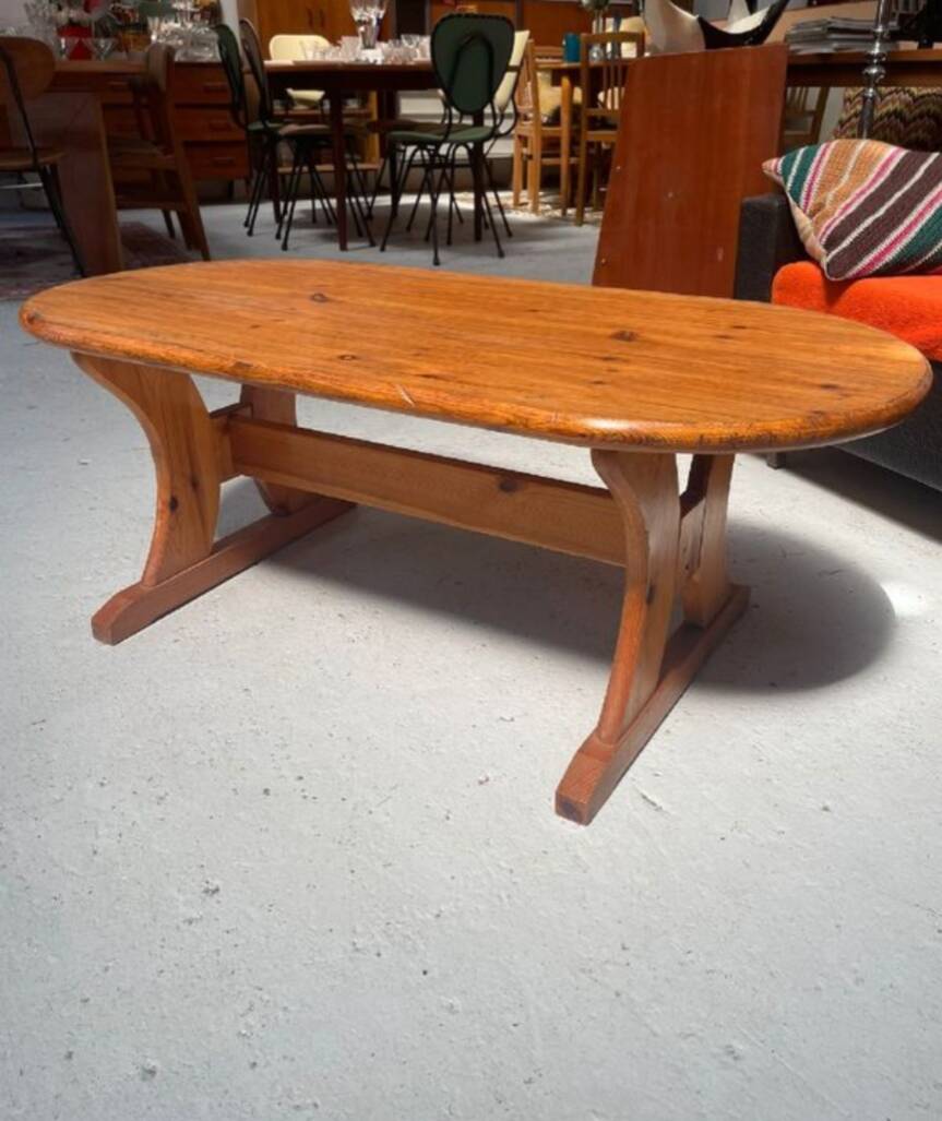 Table basse en bois massif