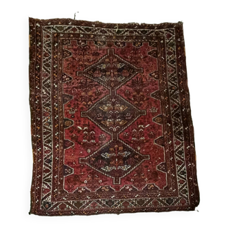 Ancien tapis en laine fait main