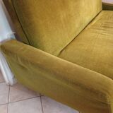 Vintage 60s green velvet sofa, 4-seater convertible.