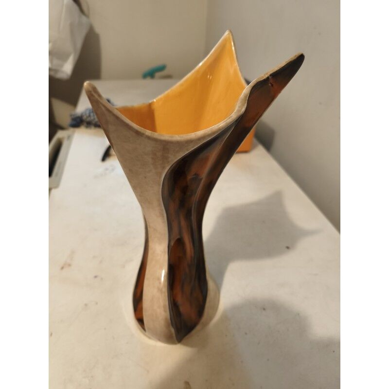 Vintage earthenware vase: Tess