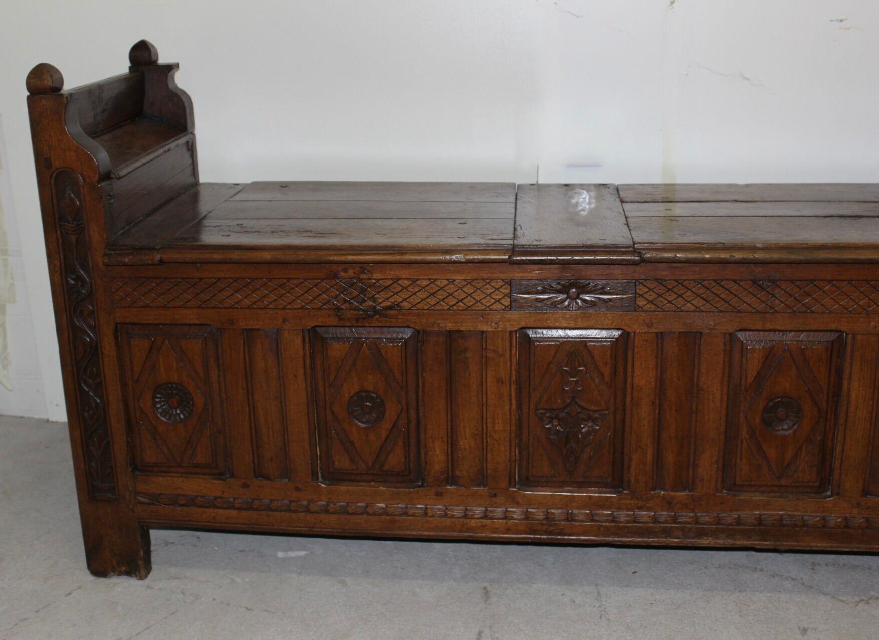 Banc coffre en chêne XVIIIe