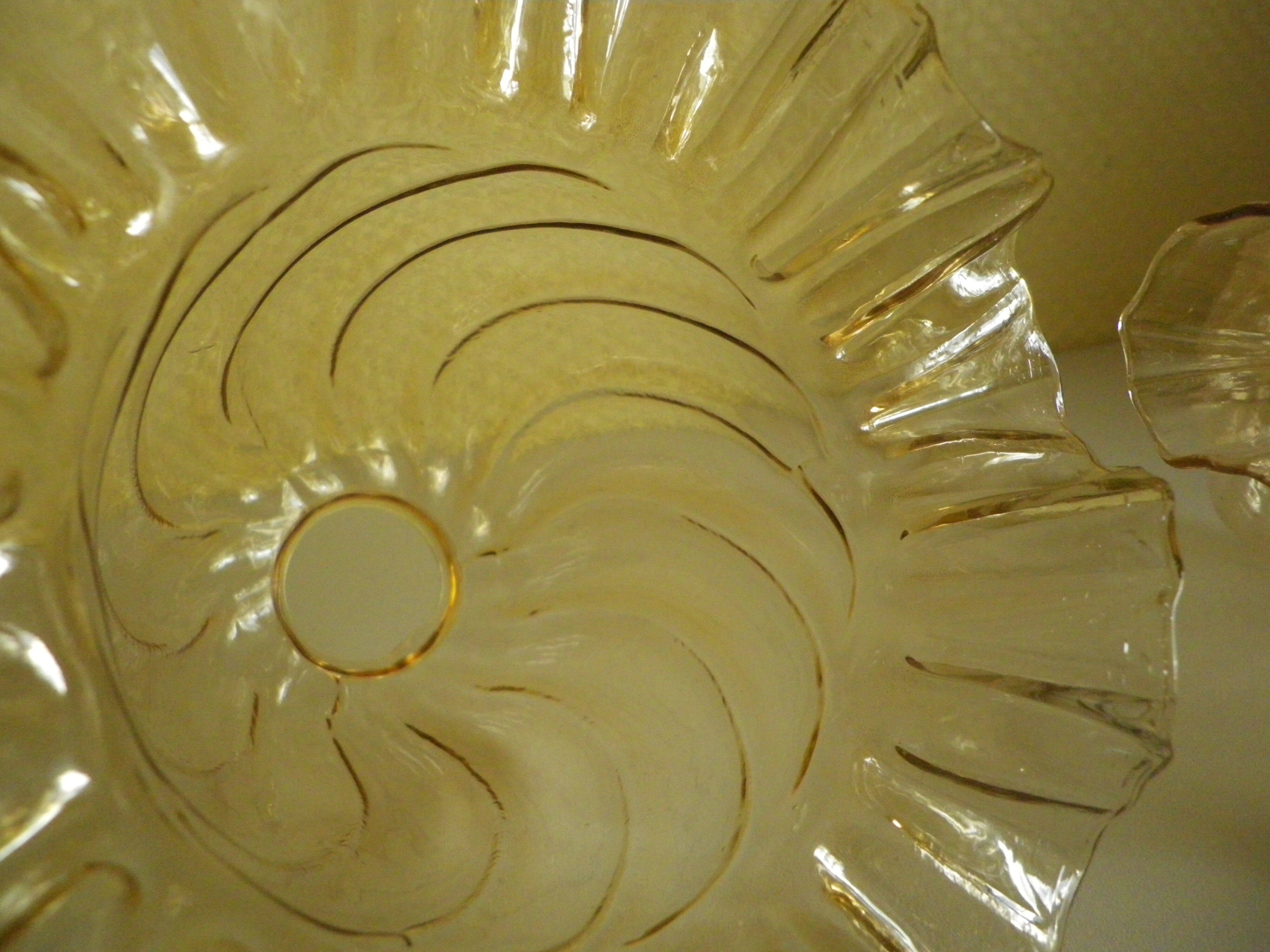 Two corolla-shaped lampshades for suspension or applique, amber colour