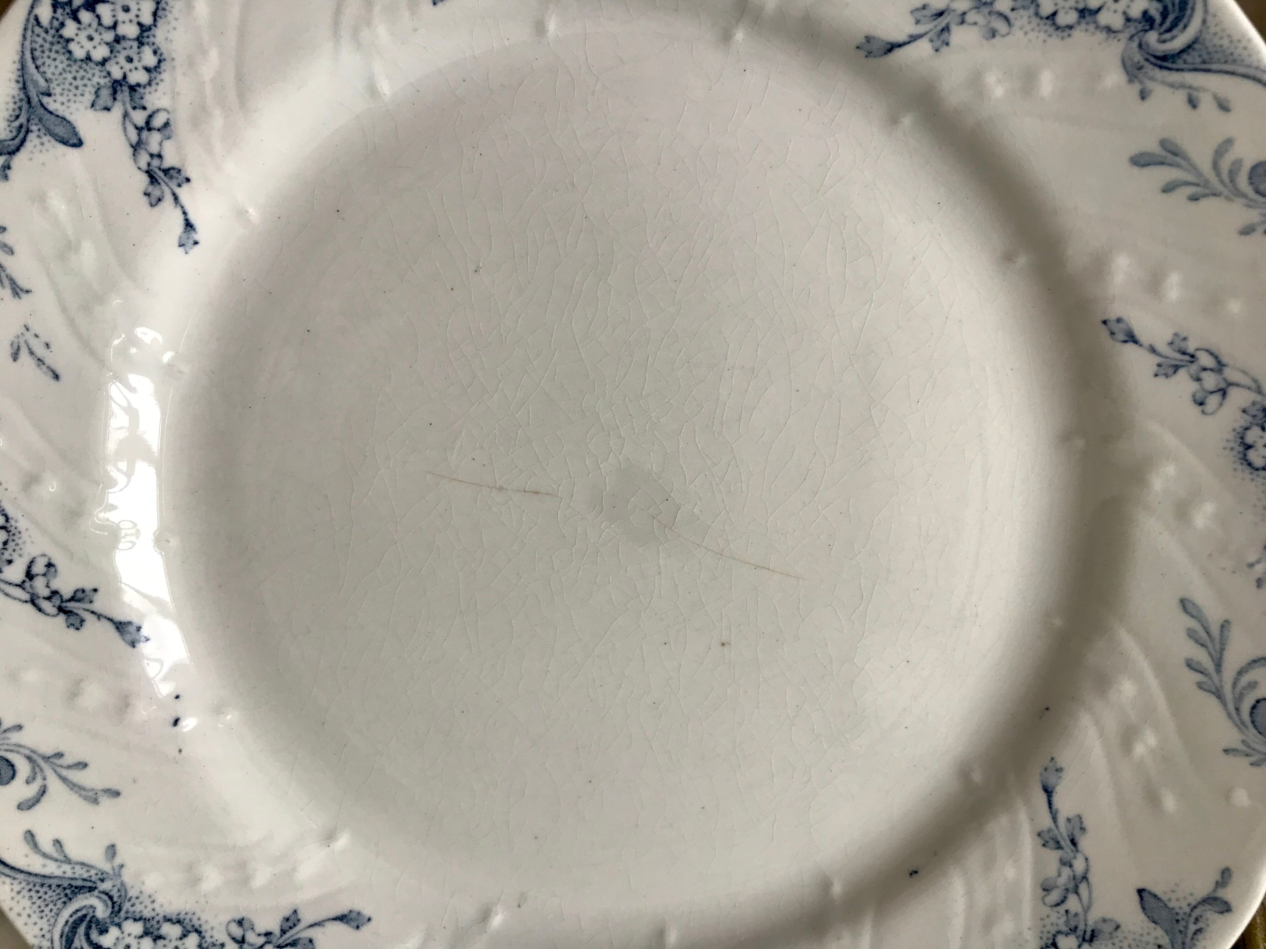 set of 6 dessert plates in K&G Lunéville Ironstone, "Angèle" model, late 19th century