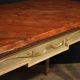 Table laquée et peinte de style Louis XVI du 20e siècle