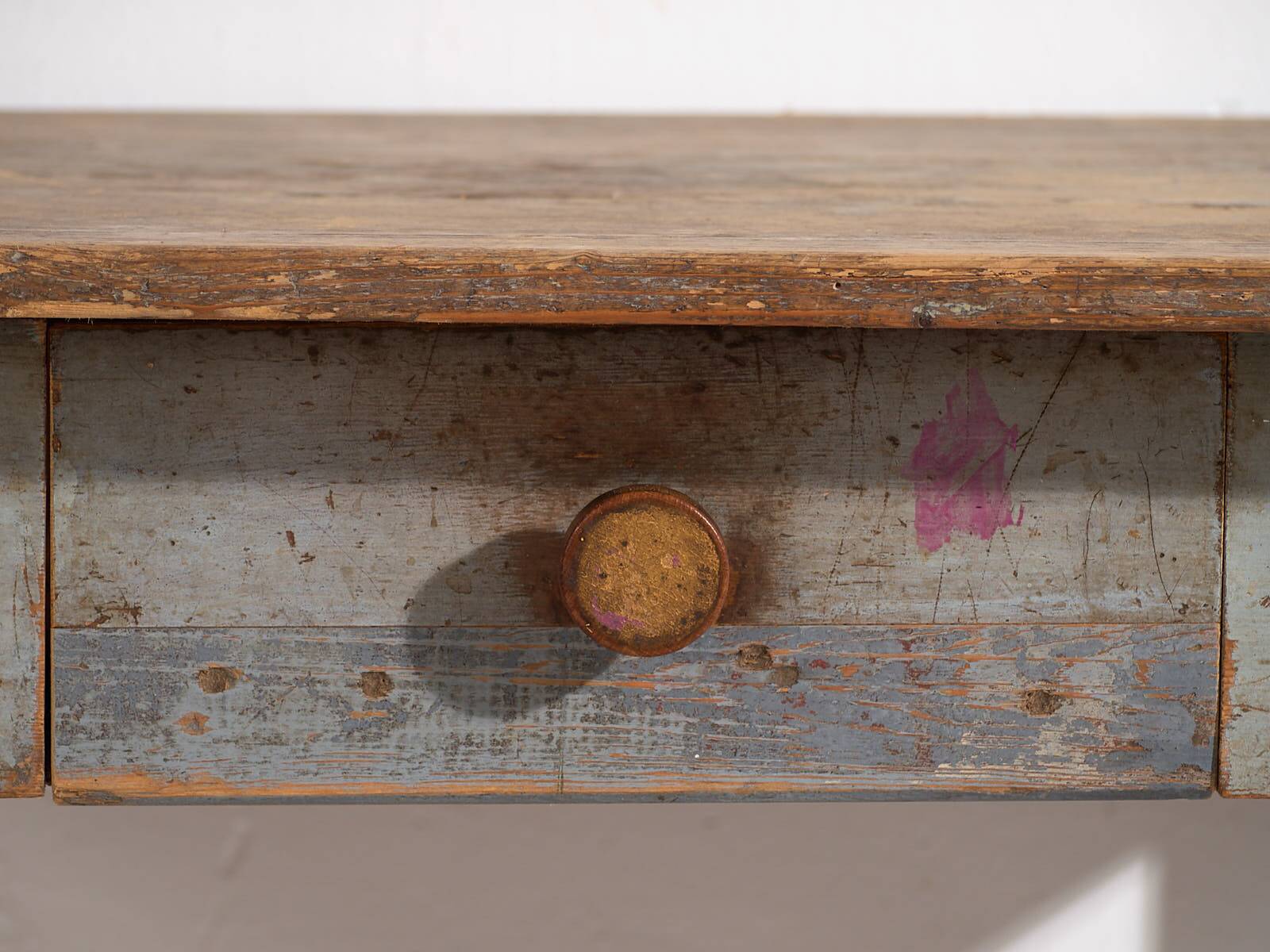 Old Provencal style drawer table (circa 1920)