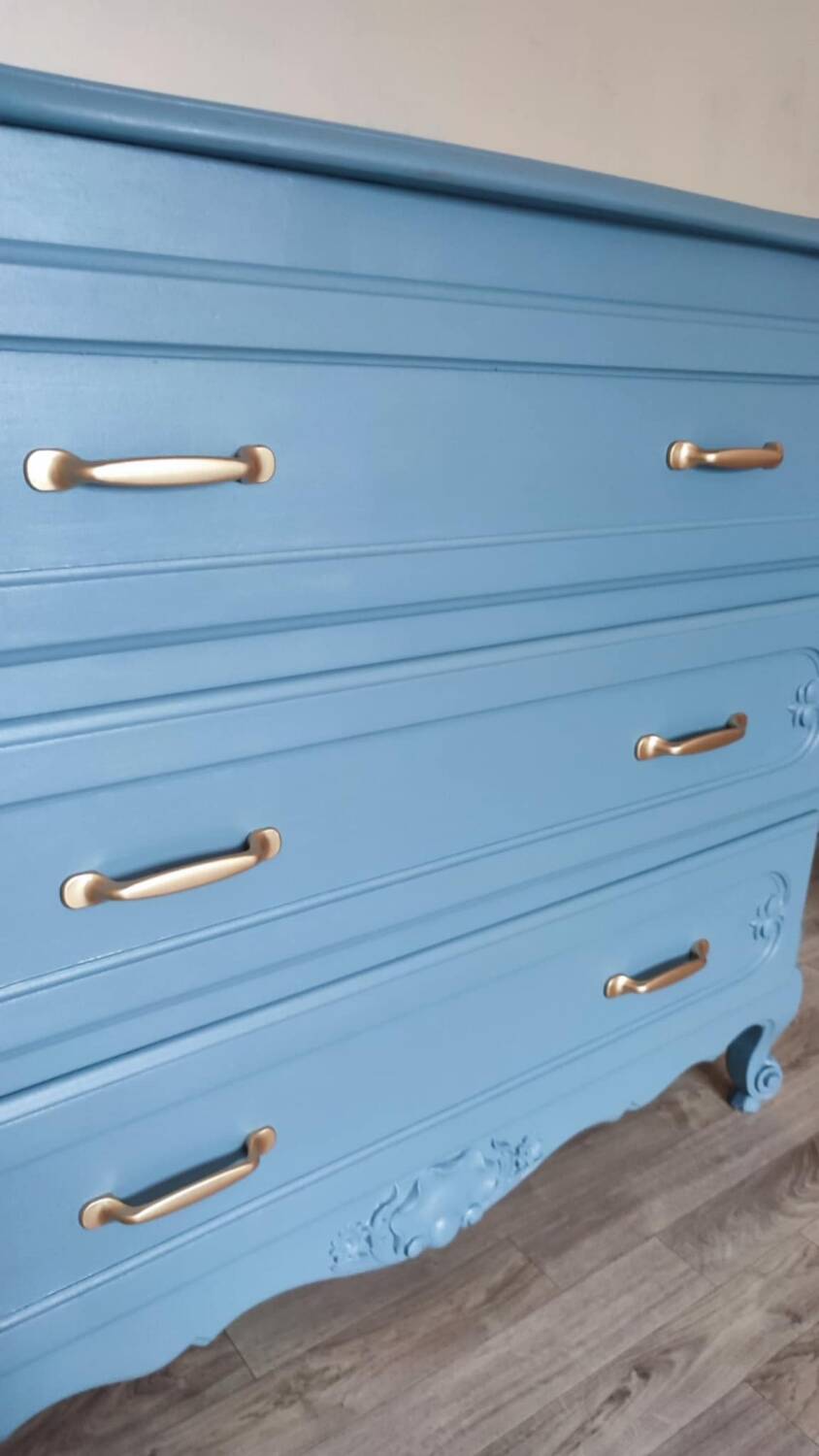 RELOUKEE SOLID WOOD CHEST OF DRAWERS