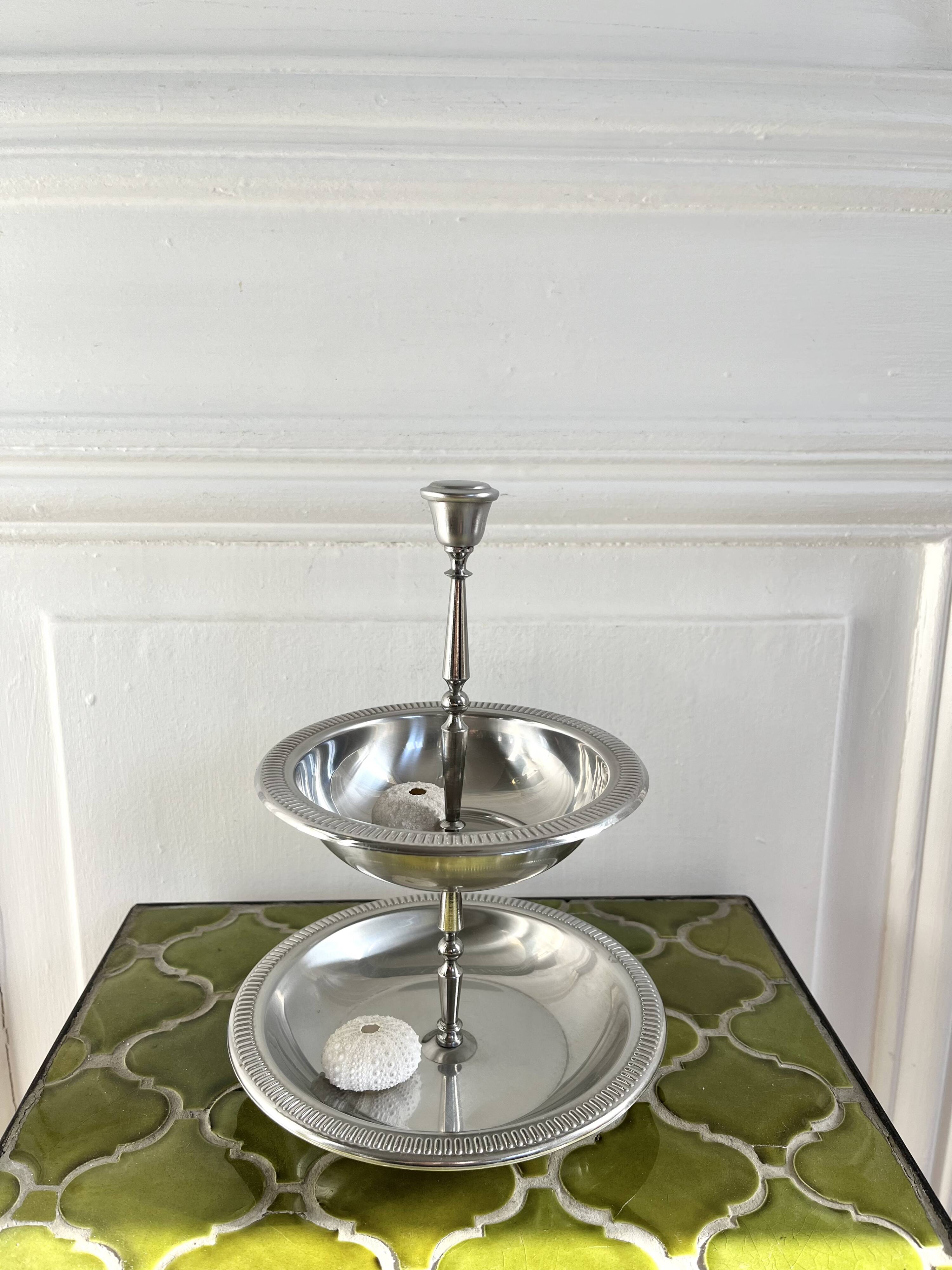 Two-tray display stand