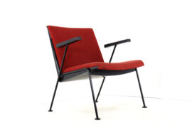 Wim Rietveld for Ahrend de Cirkel 'Oase' armchair | dutch design
