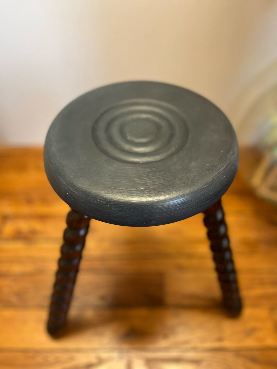 Vintage tripod stool