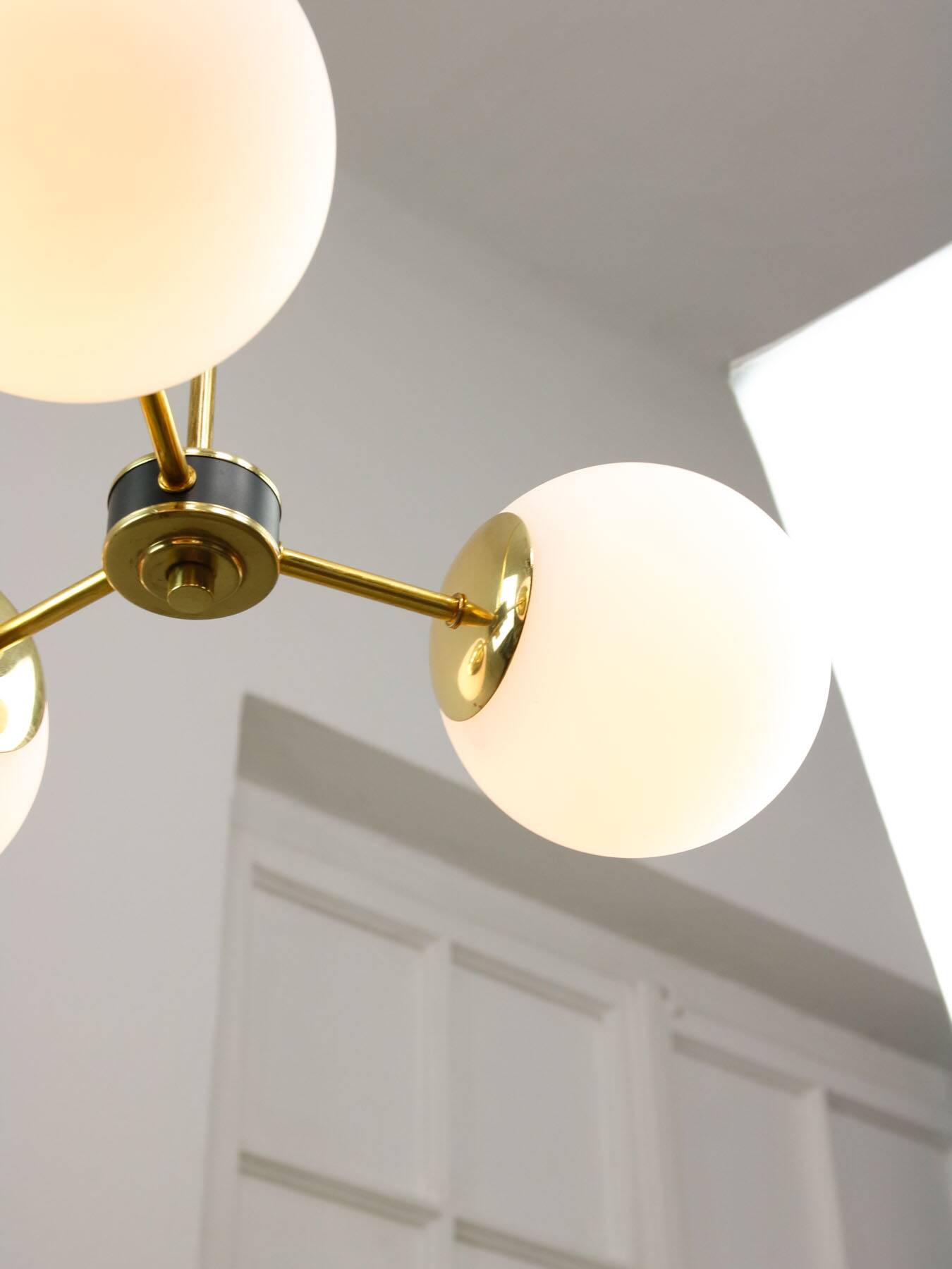 Mid-Century Modern Italian Chandelier in Brass and Opaline Glass, 1960s