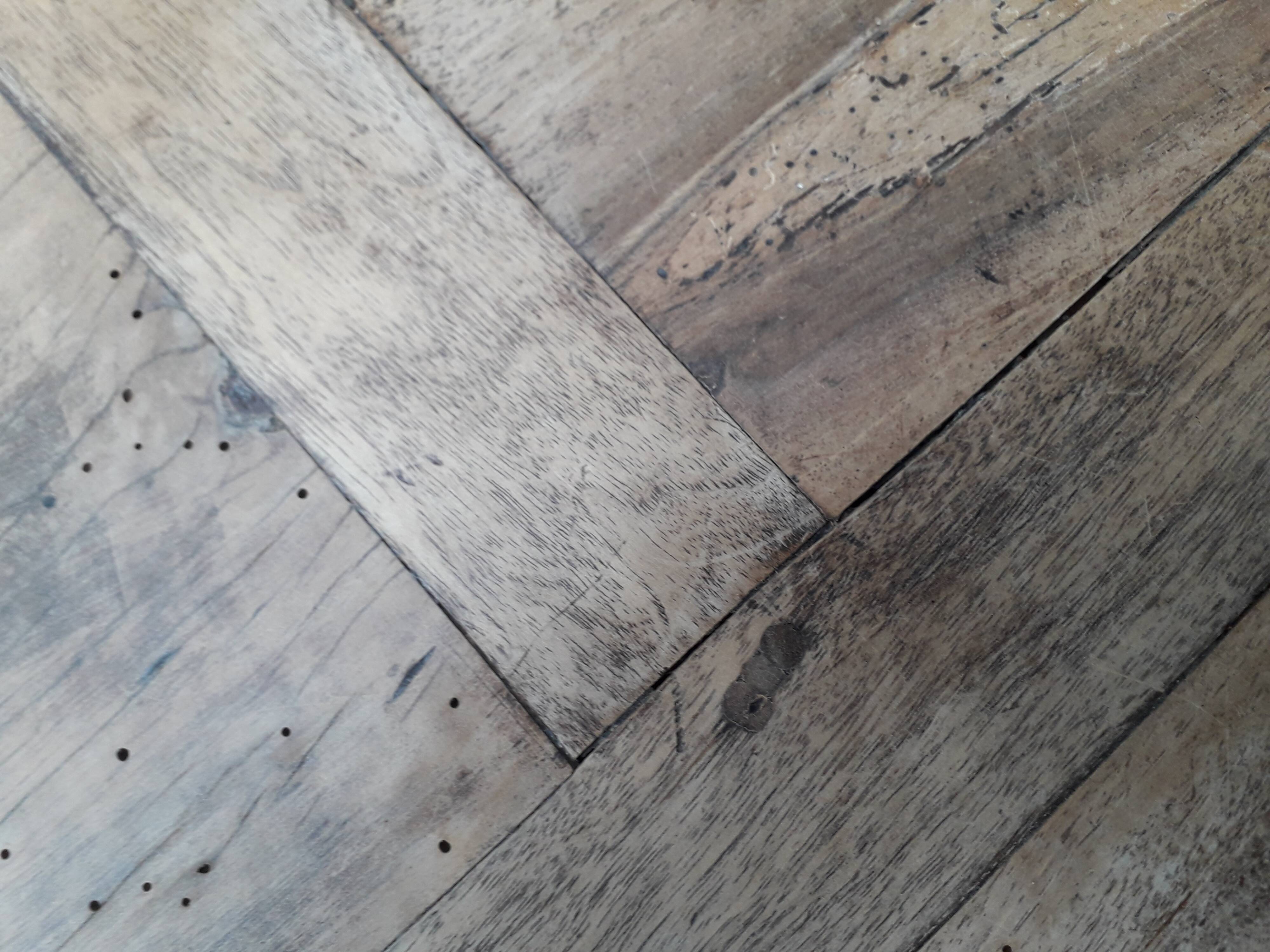Table à manger bois et fer forgé