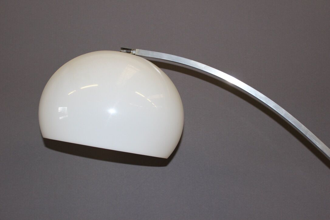 Arc lamppost circa 1970