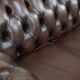 Canapé Chesterfield 3 places en cuir de vache de style anglais