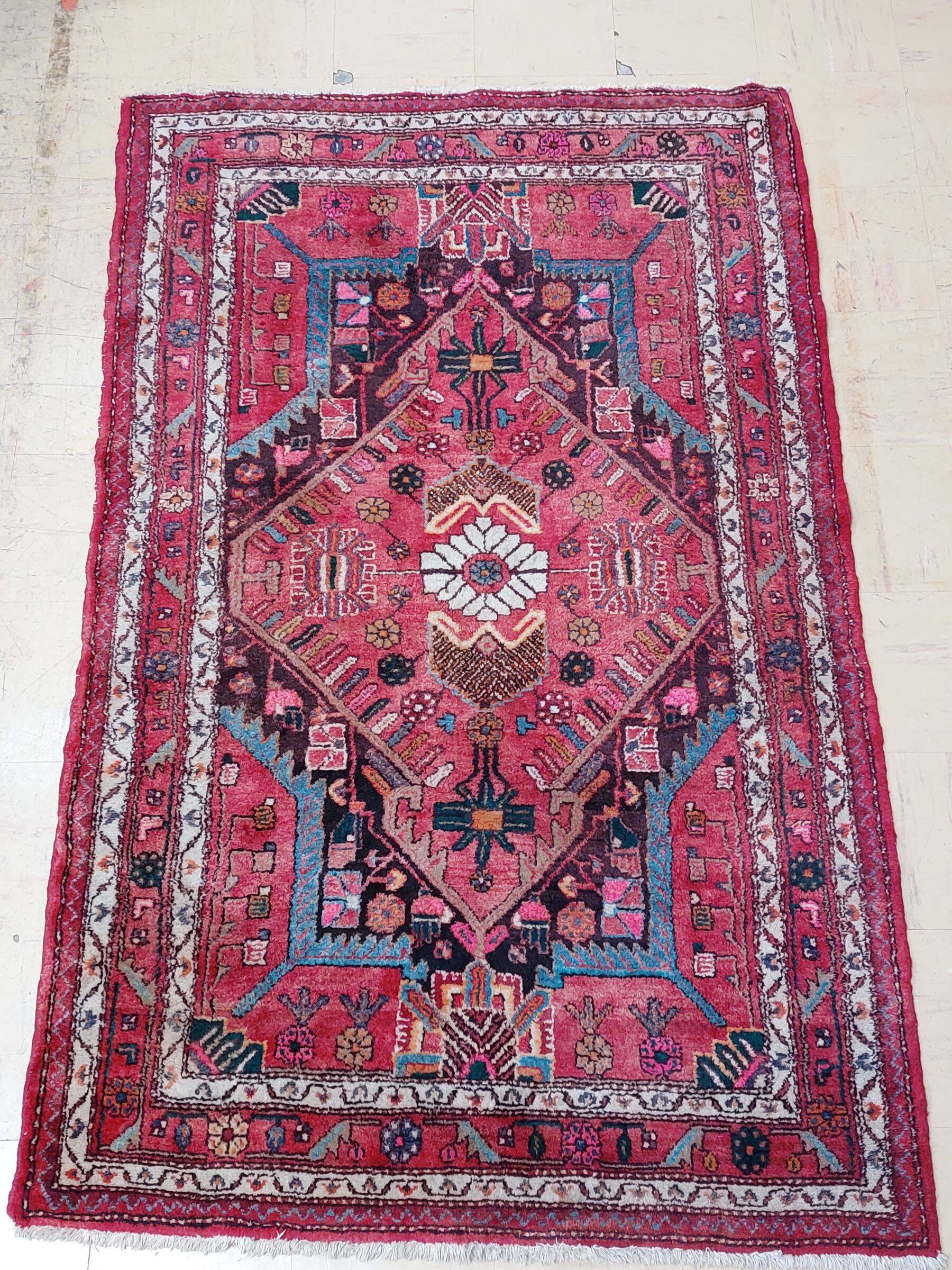 Antique Persian thick wool rug hand knotted 140 x 224 cm