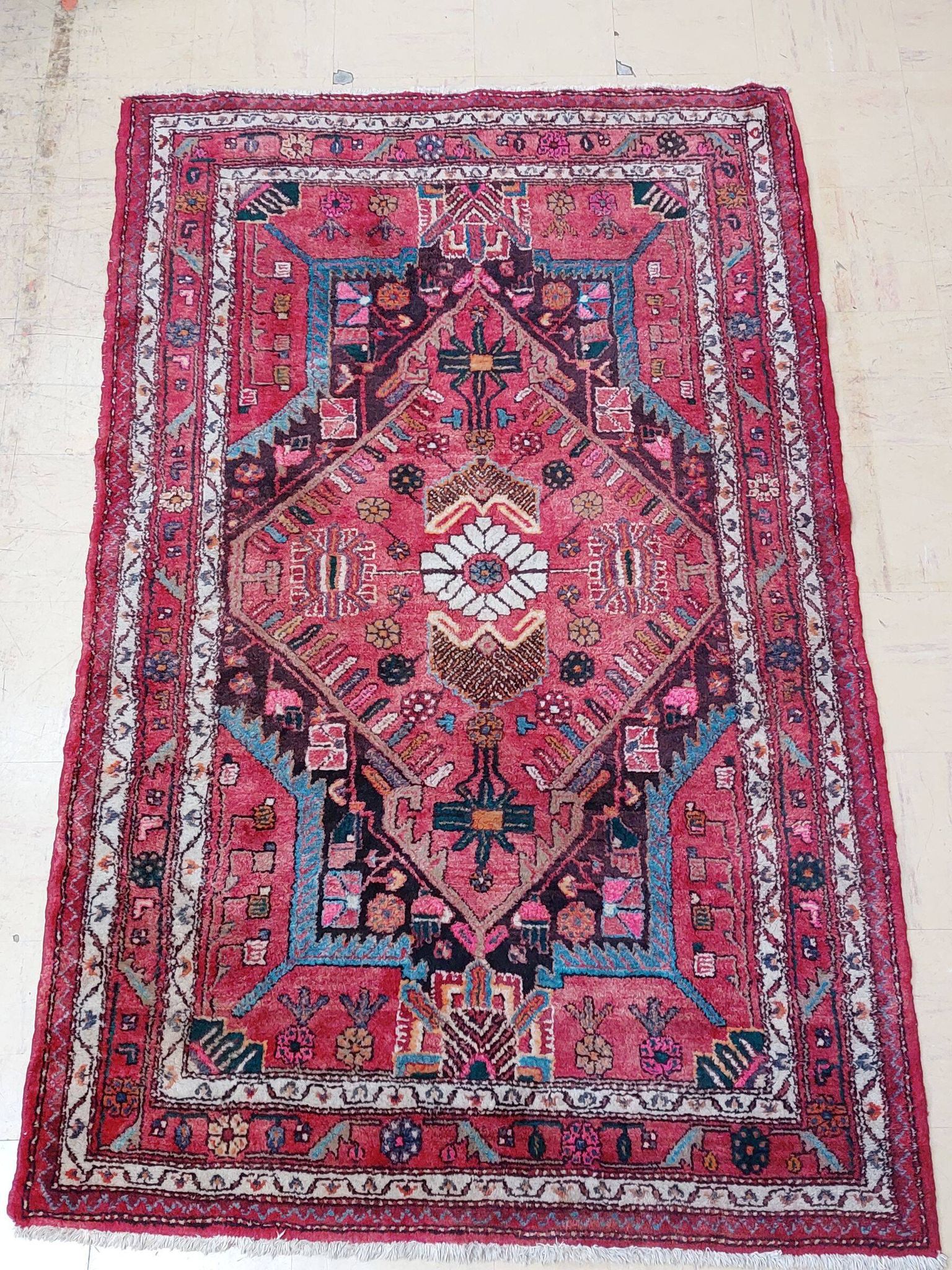 Antique Persian thick wool rug hand knotted 140 x 224 cm