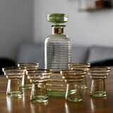 Carafe and its 6 gatsby style glasses