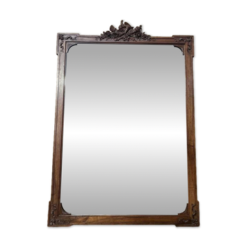 Miroir Napoléon III en noyer sculpté