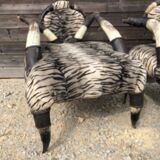 Ensemble de 2 fauteuils ethniques en cornes de buffles