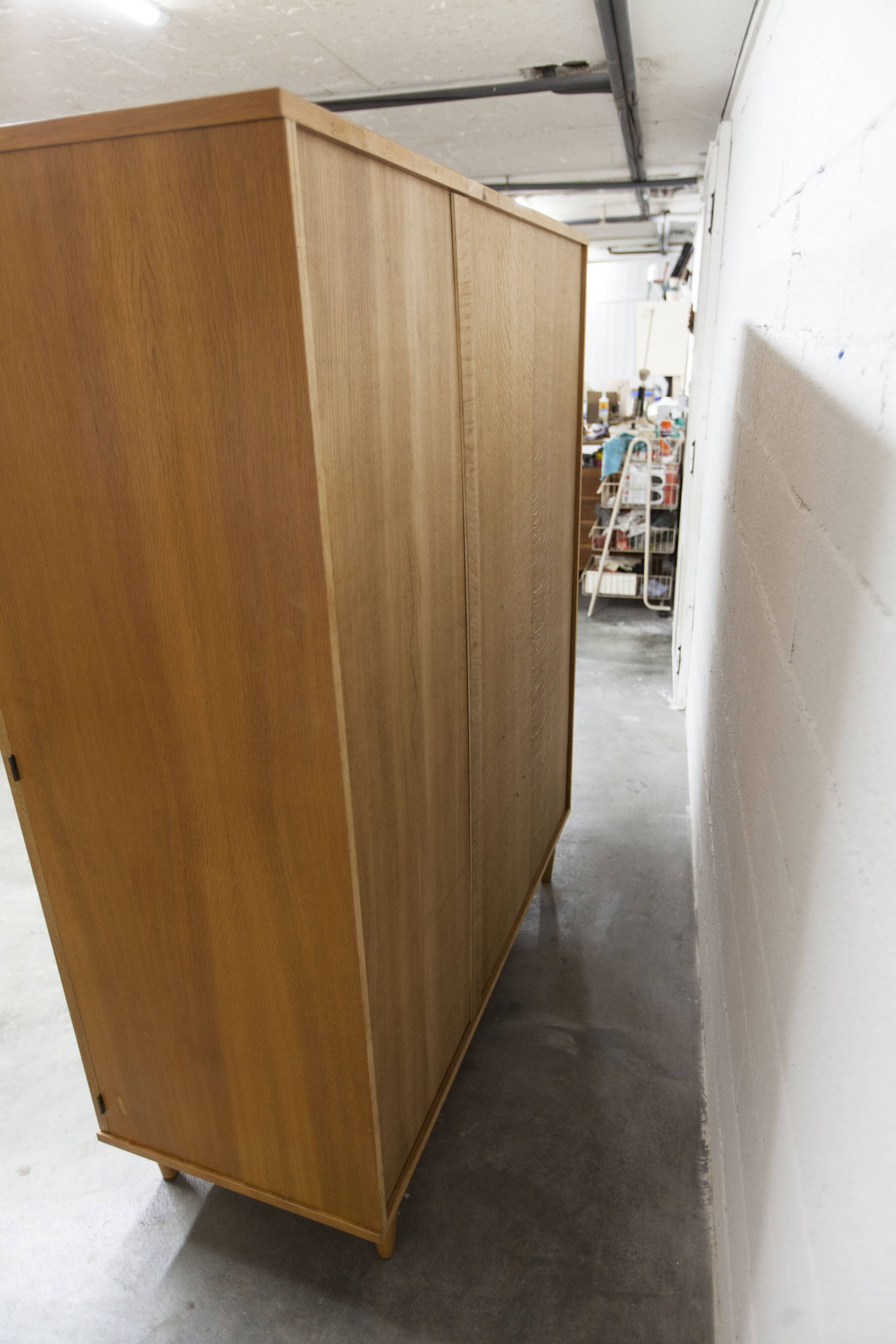 Scandinavian 3-door wardrobe in blond teak