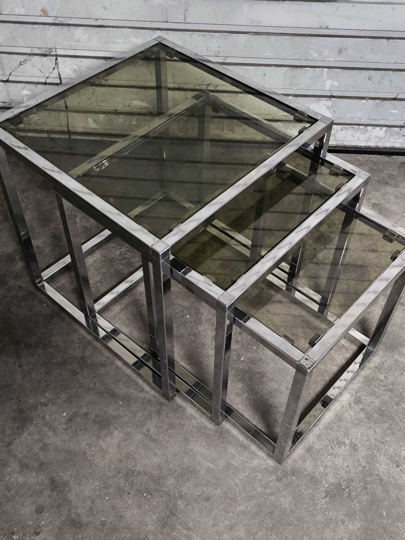 Vintage nesting tables