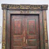 Porte indienne ancienne en teck pièce et patine d'origine