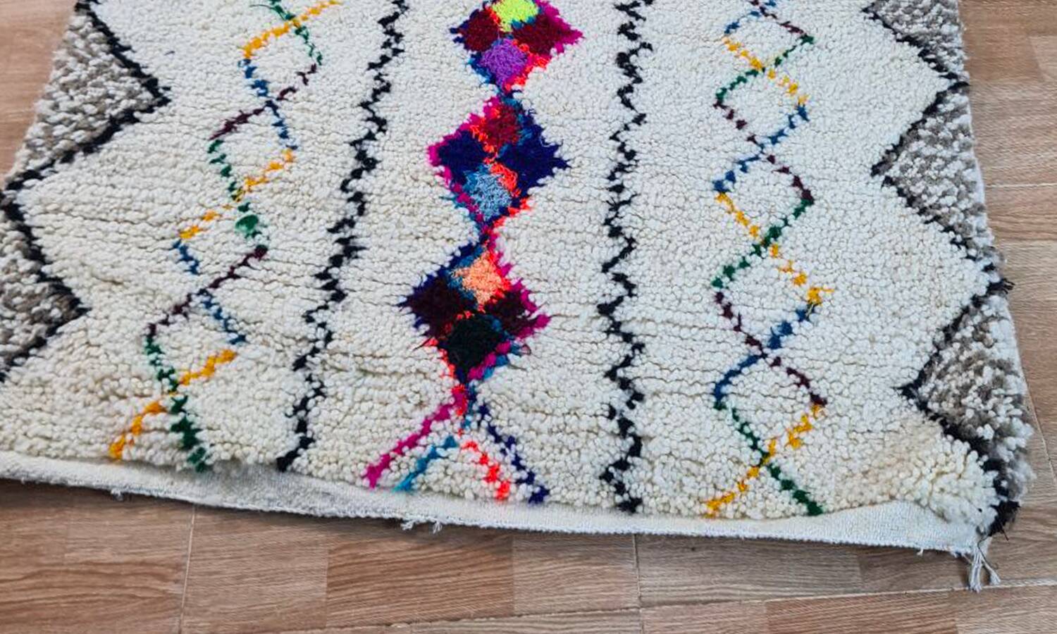 Handmade wool Berber rug 150 X 100 CM