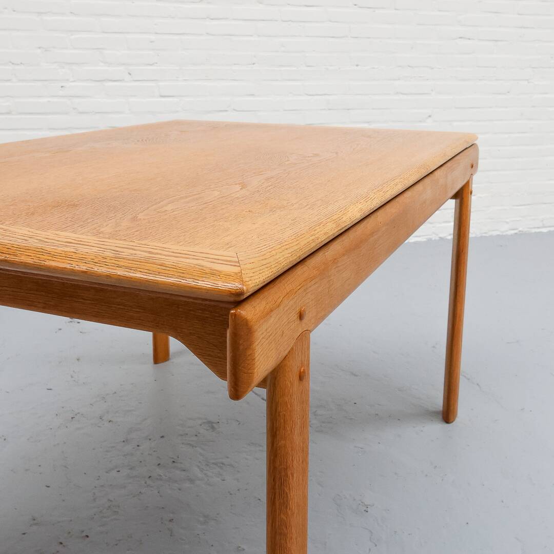 Table à manger extensible en chêne danoise Bramin, années 1960