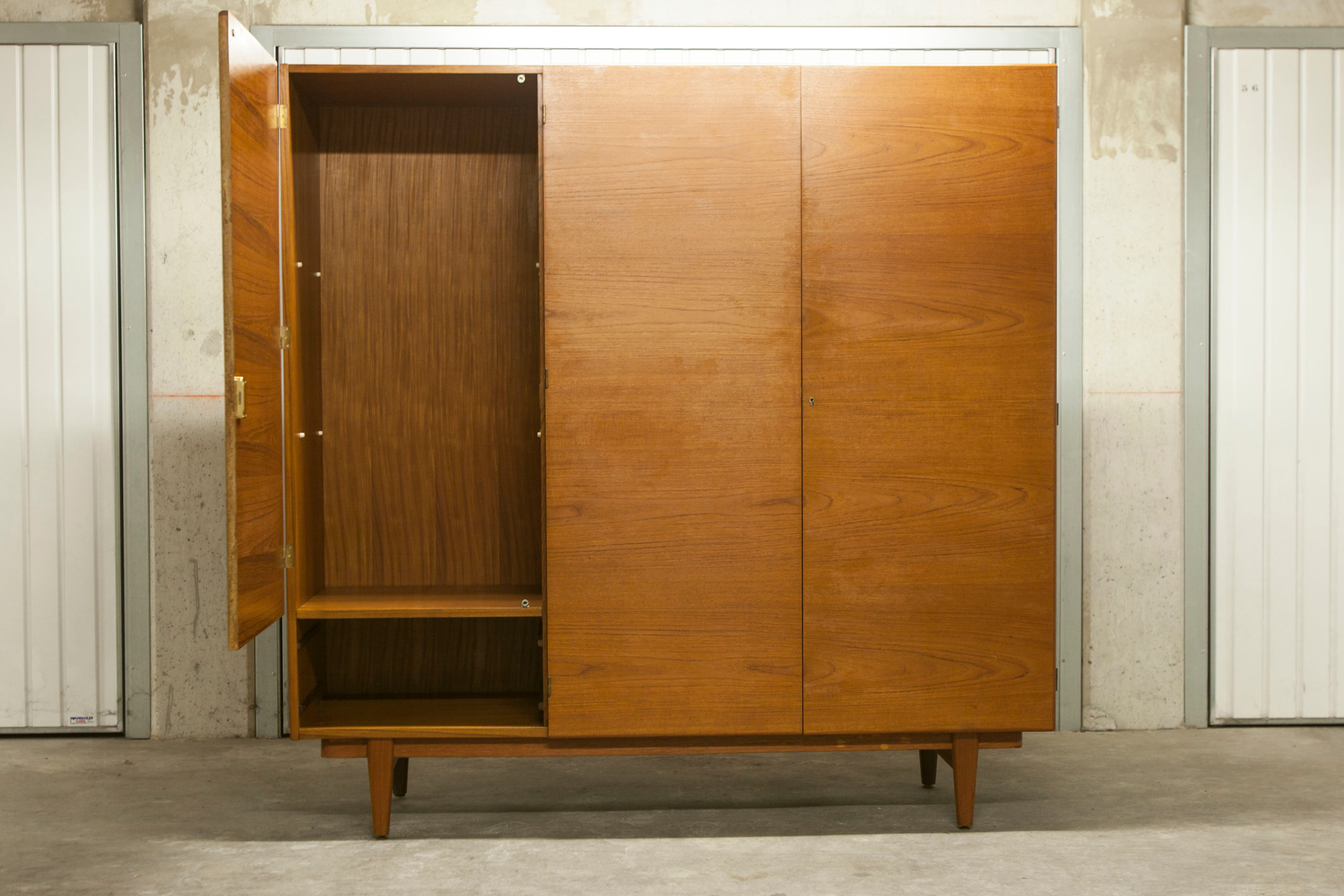 Danish Scandinavian wardrobe signed Sven Ellekaer 1960 3 doors 2 drawers with mounting plan