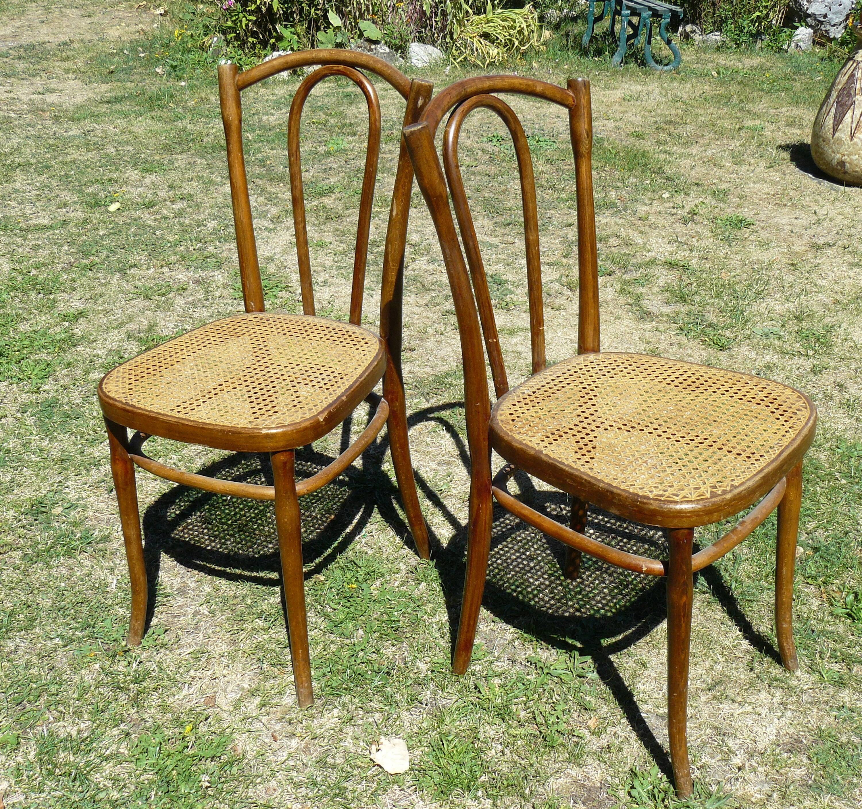 Pair of bistrots chairs J&J Khon